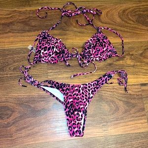 Sexy cheeta print bikini 👙
